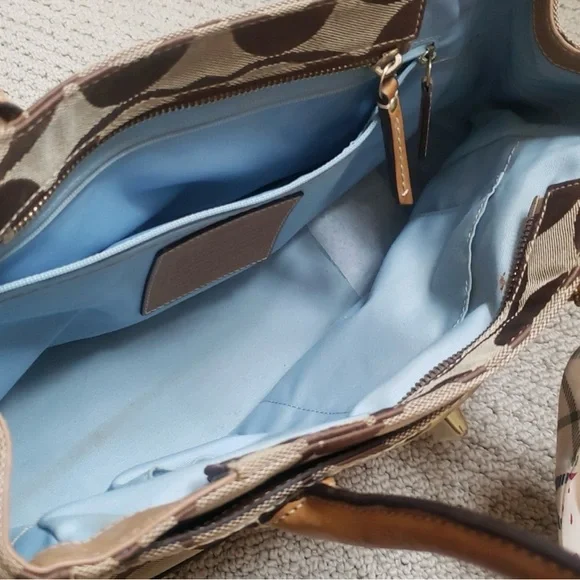 Coach Brown and Tan Signature Tote Bag - Picture 7 of 8